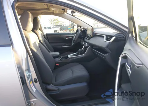 2019 Toyota Rav4 Xle из США, поврежденный, VIN JTMW1RFV6KD018884